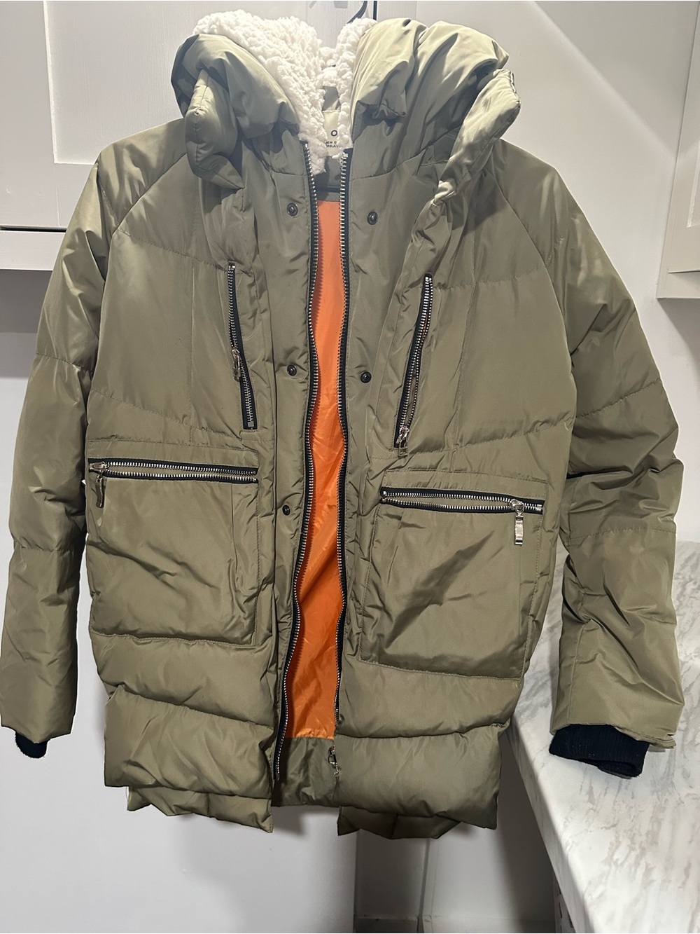 Women’s Olive Green Hooded Puffer Jacket